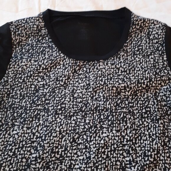 Haggar T-Shirt Black/White Size Small - Picture 3 of 7